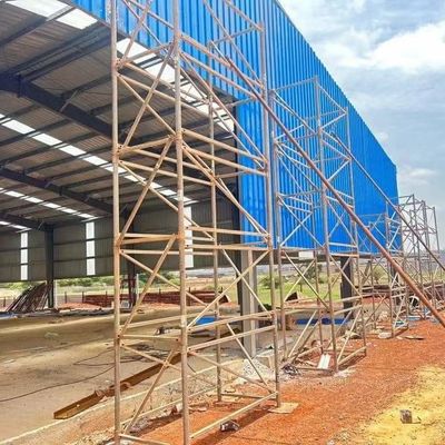 पेंट या गैल्वनाइज्ड एच स्टील फ्रेम के साथ अछूता पूर्वनिर्मित स्टील वर्कशॉप