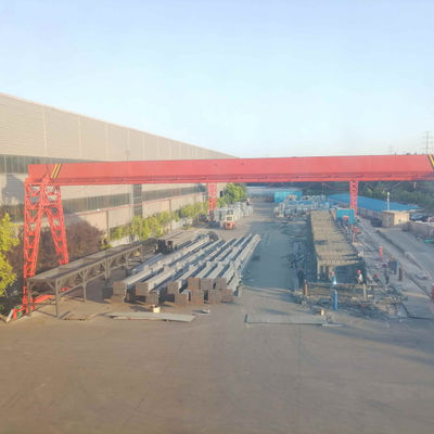 Q355B बोल्ट कनेक्शन लाइट स्टील स्ट्रक्चर वेयरहाउस