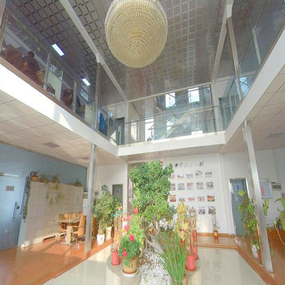 ODM स्टील फ्रेम पूर्वनिर्मित घर