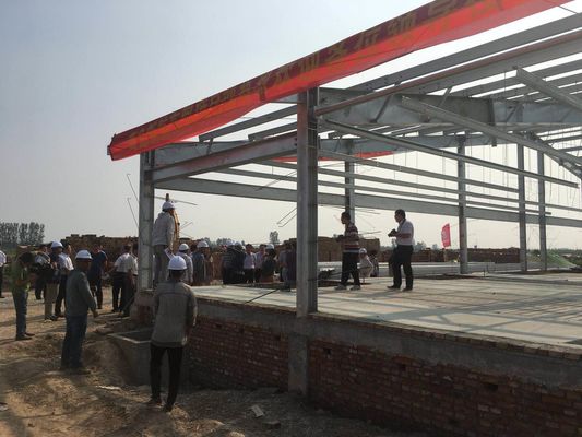 C पुर्लिन स्टील संरचना गोदाम कस्टम पूर्वनिर्मित निर्माण